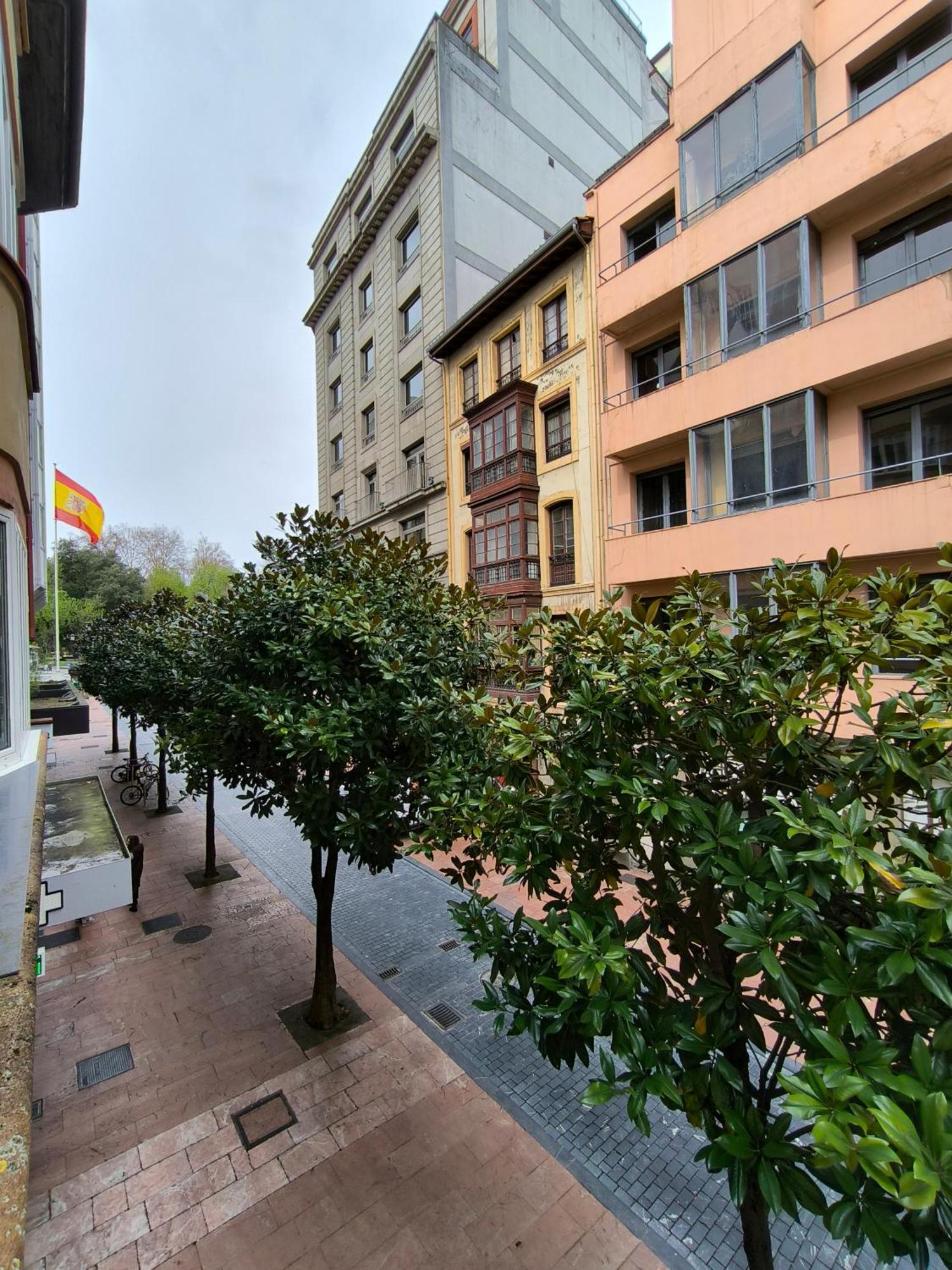 Oviedo Desde El Mismo Centro. Apartman Kültér fotó